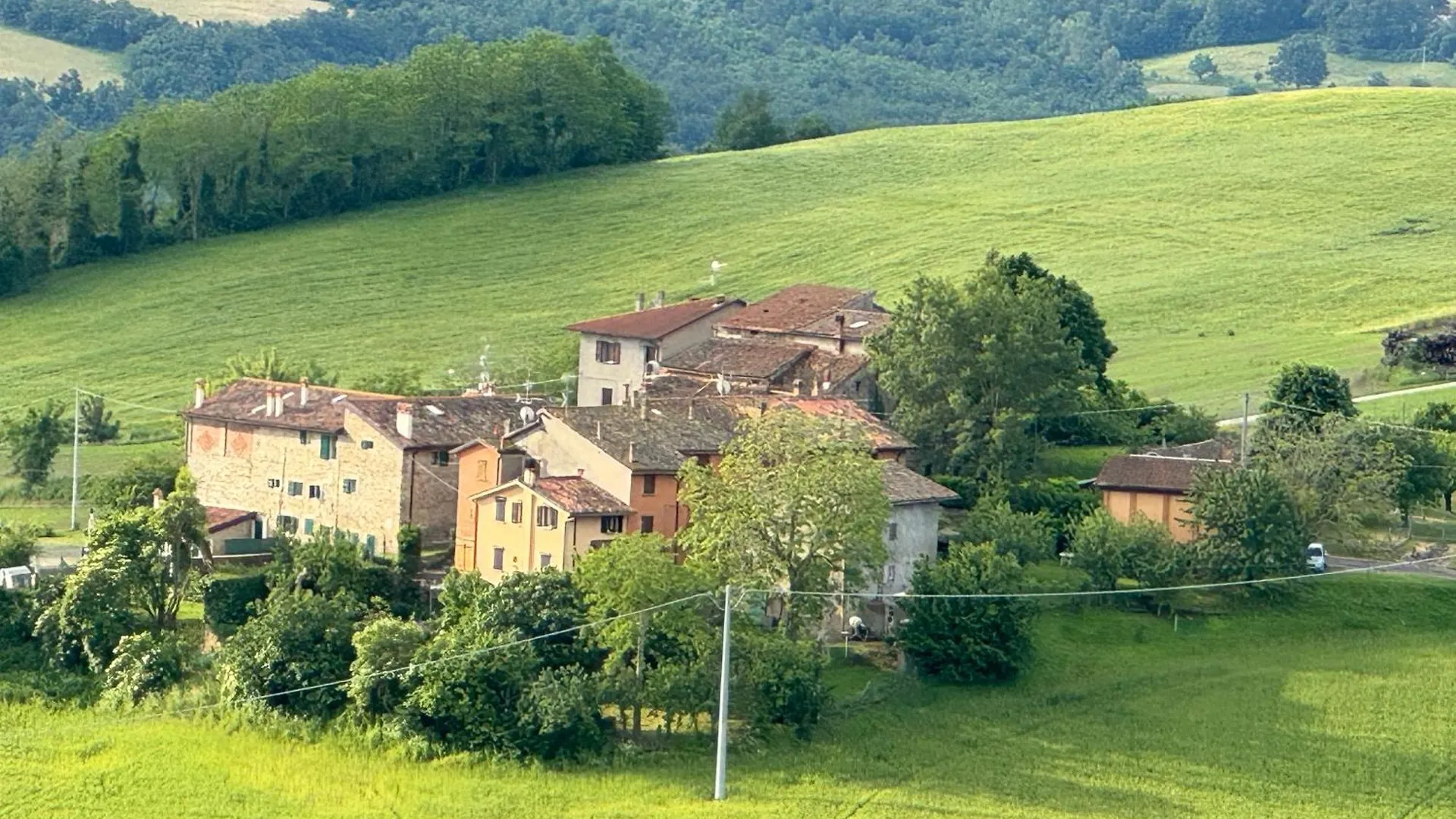 La Corte Dei Celti La Fonte San Benedetto Del Querceto 0*,  Italien