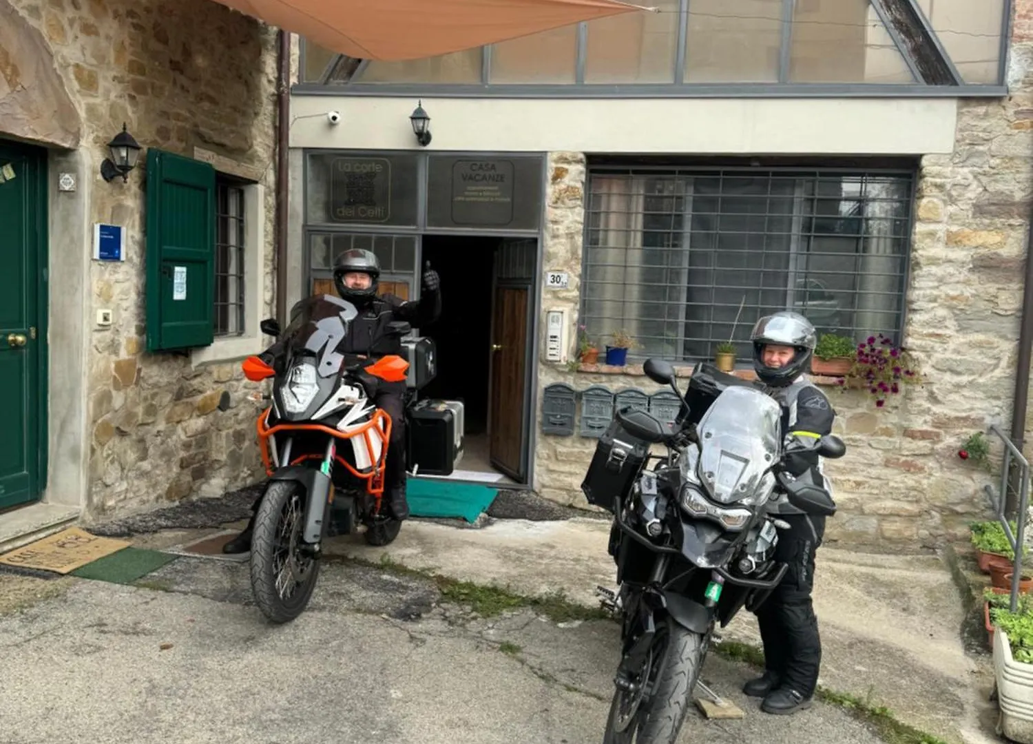 La Corte Dei Celti La Fonte San Benedetto Del Querceto Lejlighed